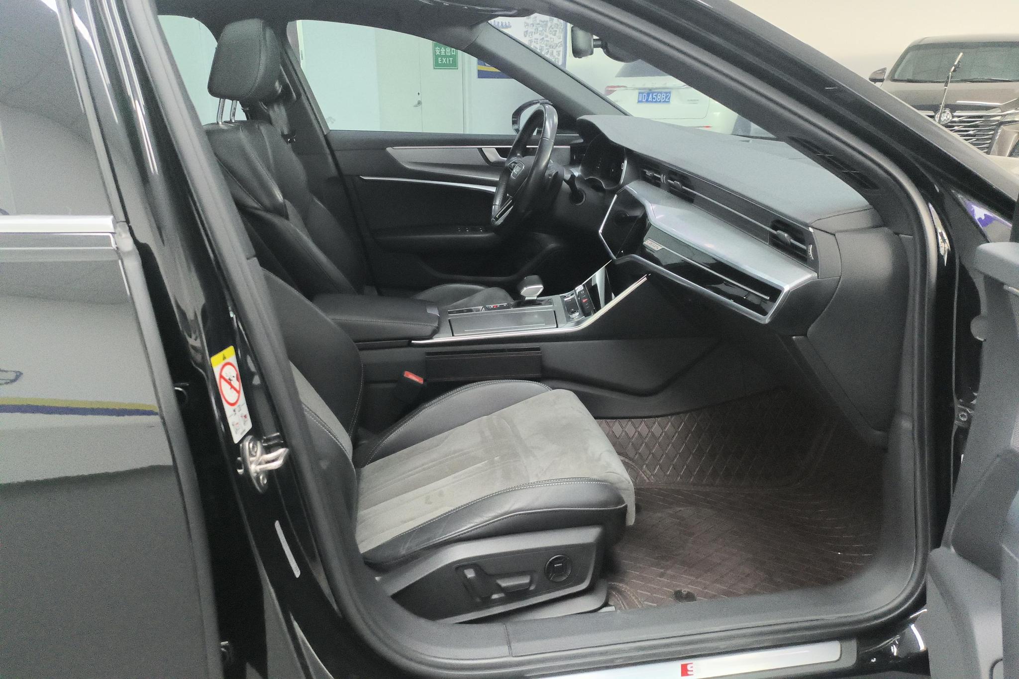 Audi A6L 2022 45 TFSI quattro