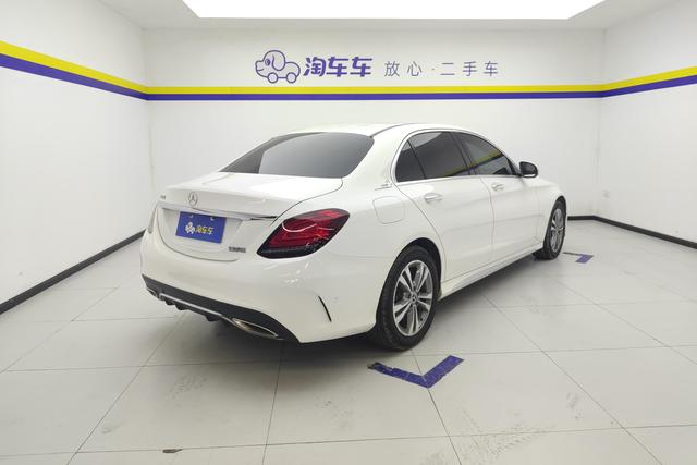 Mercedes Benz C-Class 2020 — фото 3