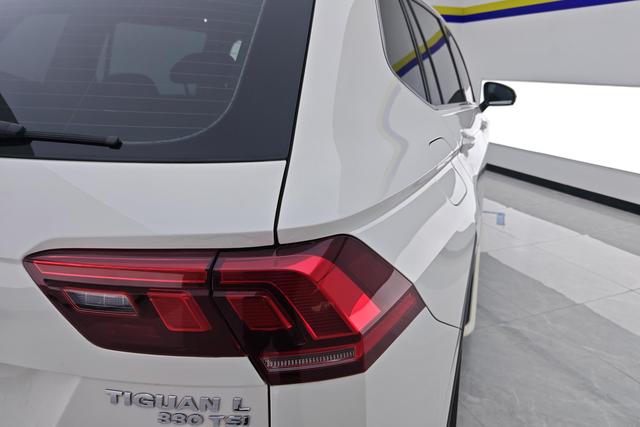 Volkswagen Tiguan L 2019 — фото 11