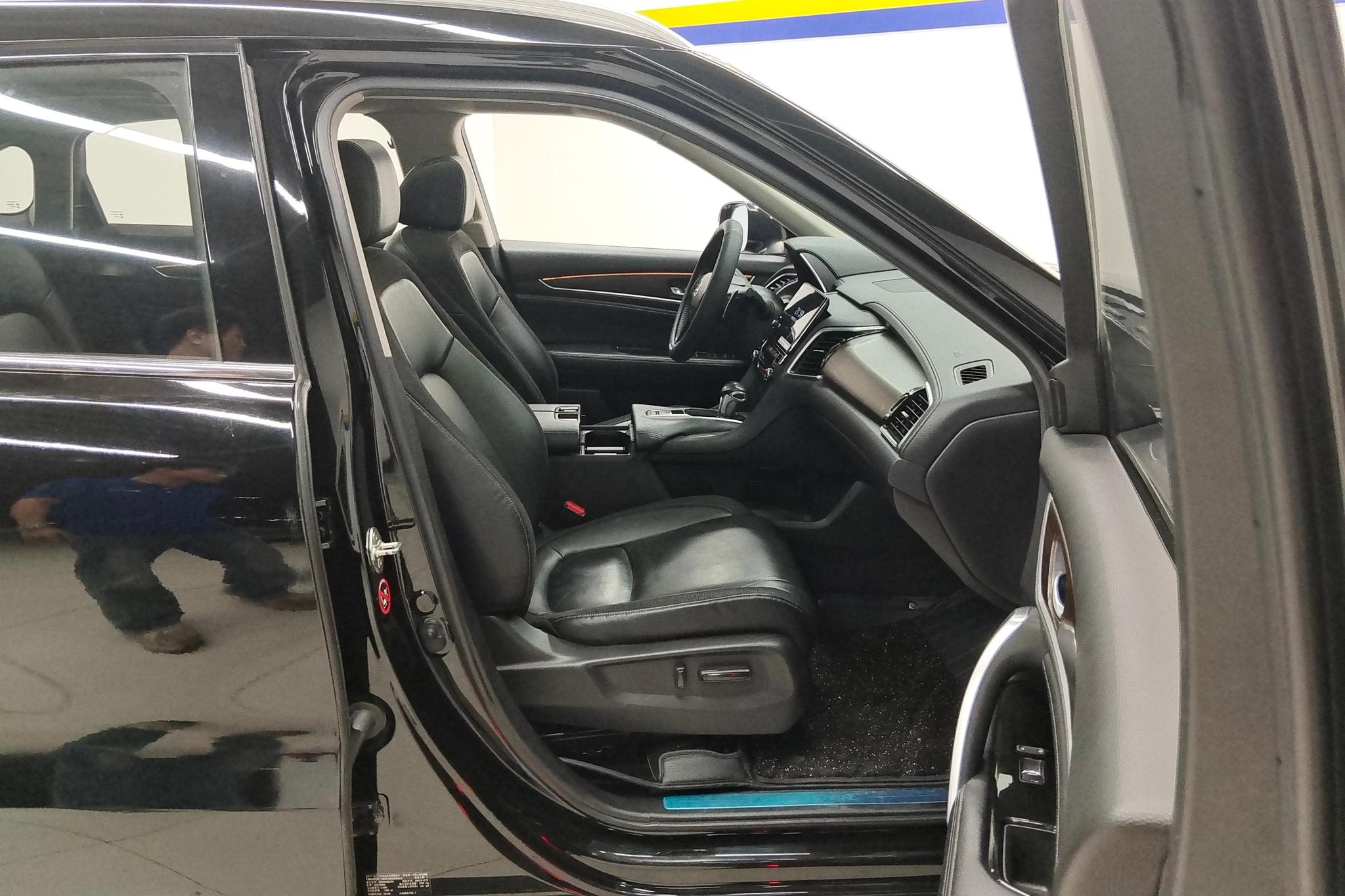 Honda Avancier 2019 240TURBO Premium