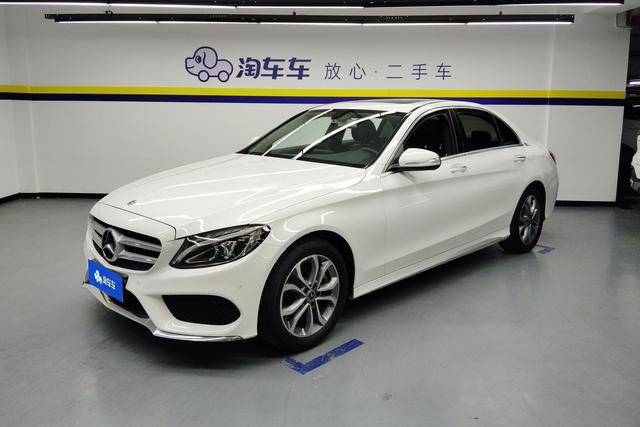 Mercedes Benz C-Class 2018 — фото 1