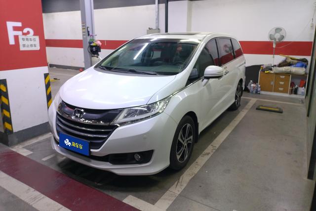 Honda Odyssey 2017 года выпуска