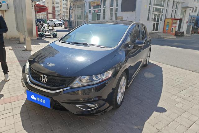 Honda Jade 2013 года выпуска