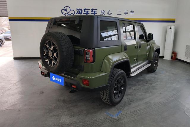 BAIC BJ40 2021 2.0 D AT 4 WD — фото 3