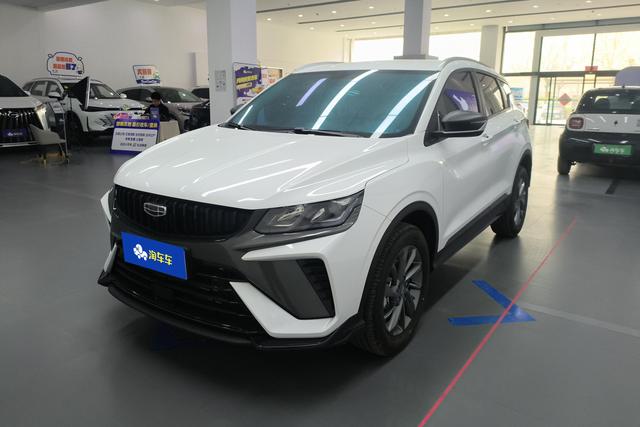 Geely Coolray 2024 года выпуска