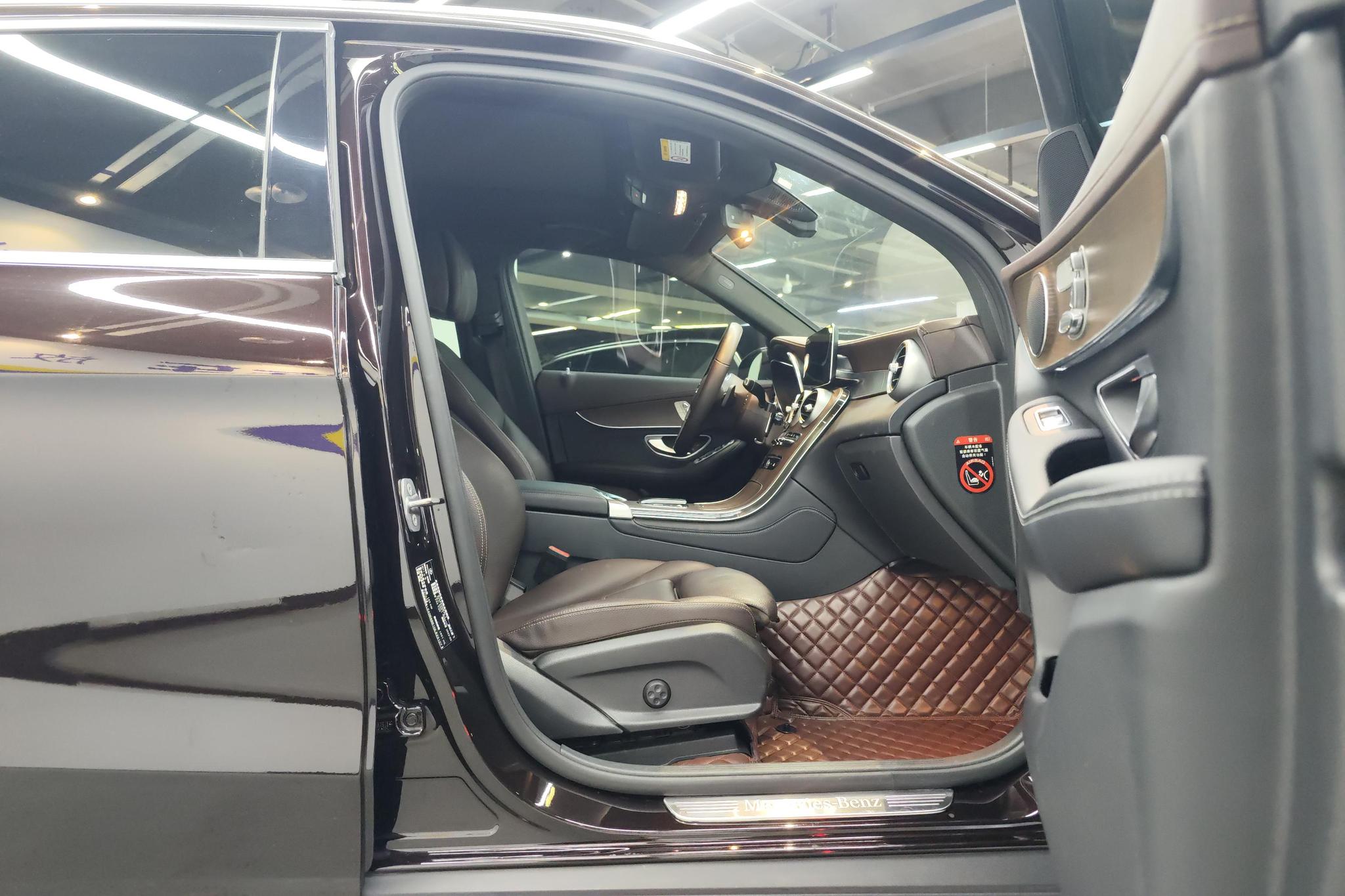 Mercedes-Benz GLC 2022 GLC 260 L 4MATIC Luxury