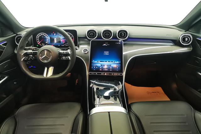 Mercedes Benz C-Class 2022 — фото 12