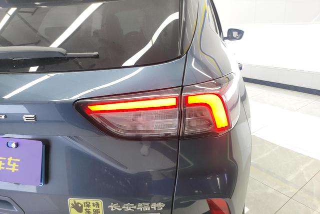 Ford "锐际" 可 以 翻 译 为 "Sharp Edge" 2020 — фото 6