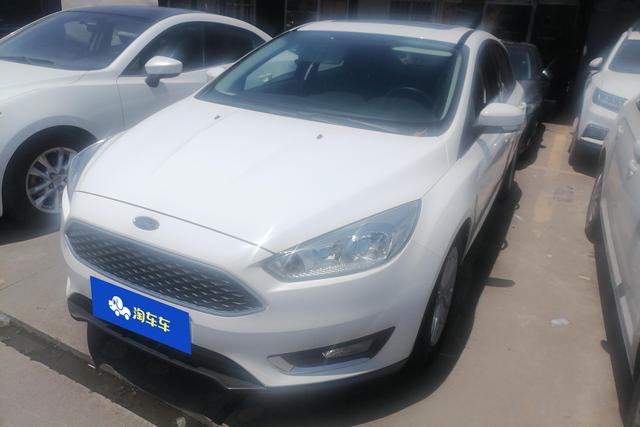 Ford Focus 2015 года выпуска