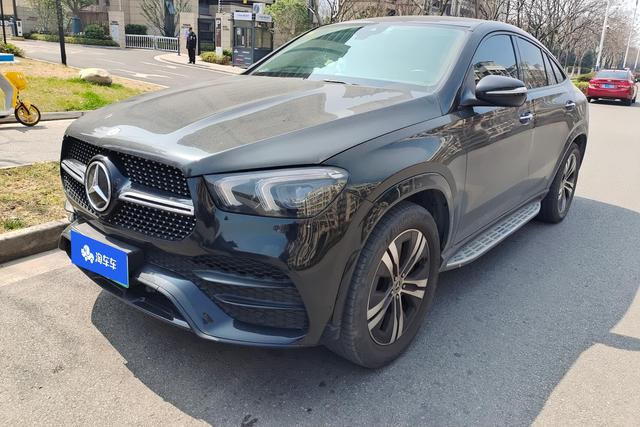 Mercedes-Benz GLE 2022 года выпуска