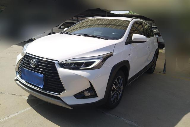 Toyota Yaris 2022 года выпуска