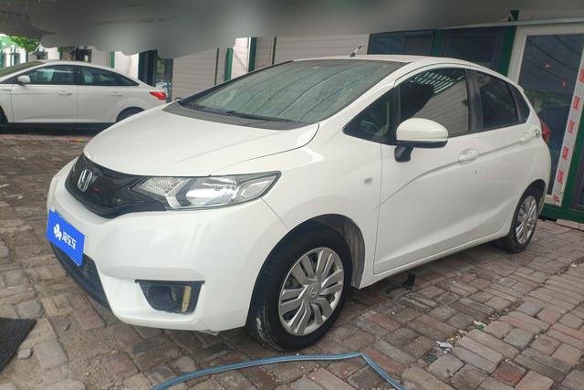 Honda Fit 2014 года выпуска