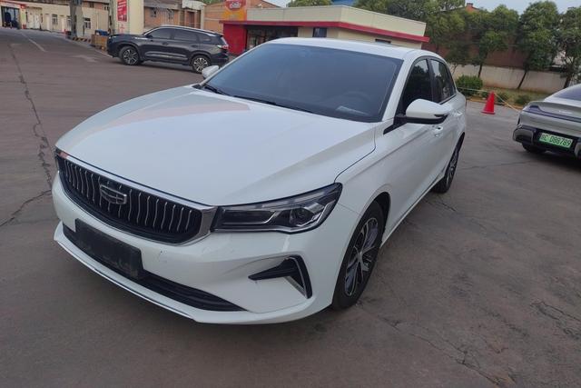 Geely Emgrand 2023 года выпуска