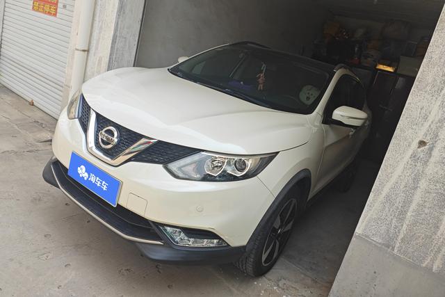 Nissan Qashqai 2017 года выпуска