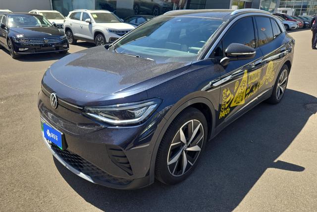 Volkswagen ID.4 2022 года выпуска