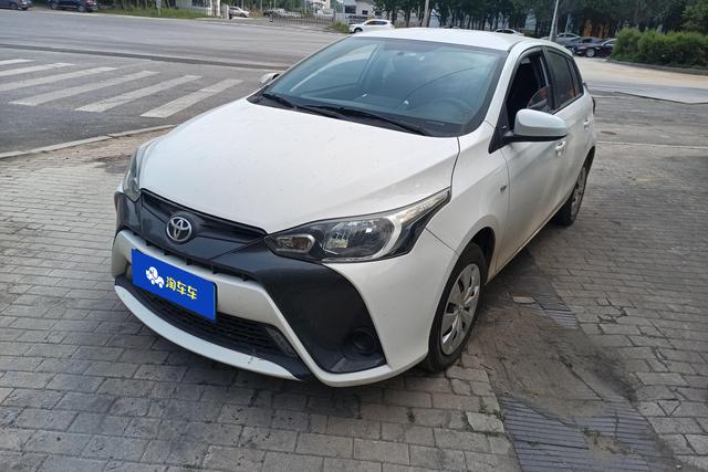 Toyota Yaris 2019 года выпуска