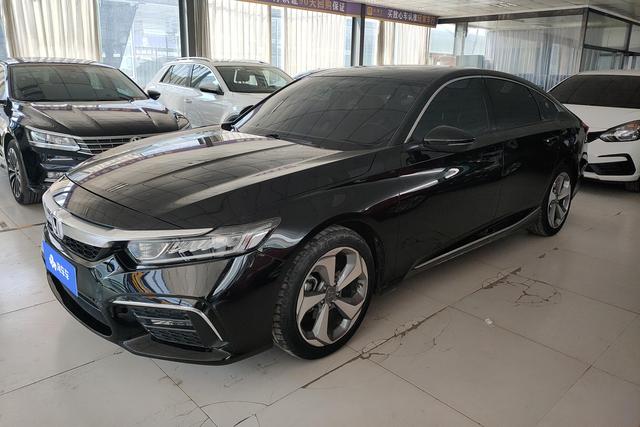 Honda Inspire 2019 года выпуска