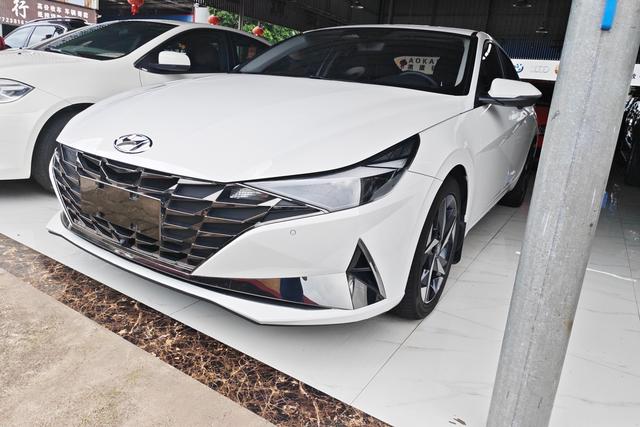 Hyundai Elantra N 2023 года выпуска
