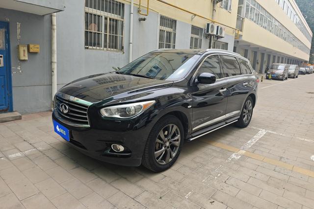 Infiniti QX60 2014 года выпуска