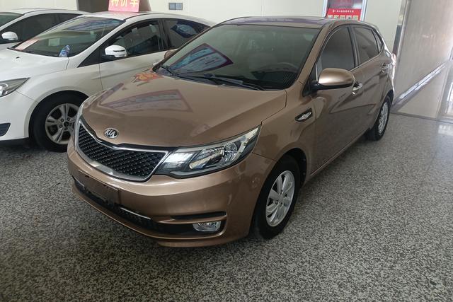 Kia Rio 2015 года выпуска