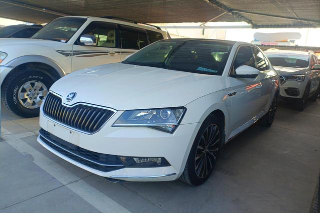 Skoda Superb 2018 года выпуска