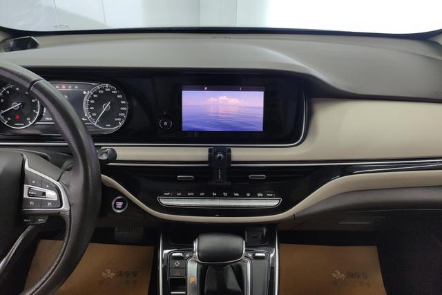 Gac Trumpchi Trumpchi M6 2019 — фото 13