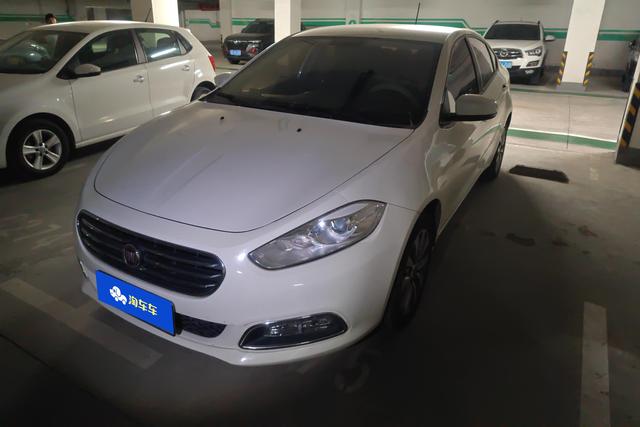 Fiat Viaggio 2012 года выпуска