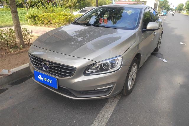 Volvo S60 2017 года выпуска