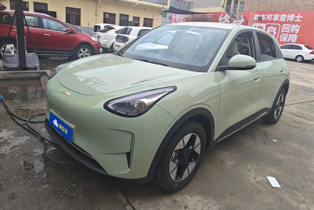 Geely Xingyuan 2025 года выпуска