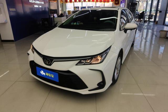 Toyota Corolla Cross 2021 года выпуска