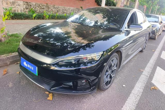 BYD Han 2024 года выпуска