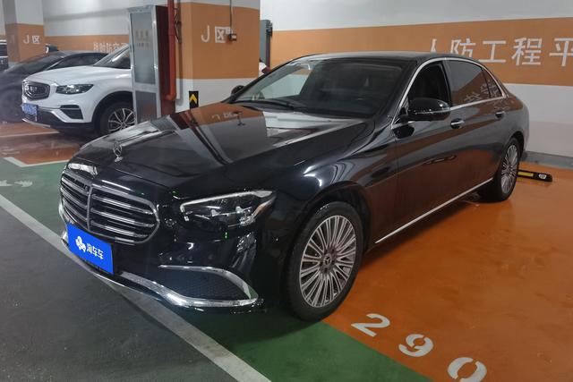 Mercedes-Benz E-klasse 2023 года выпуска