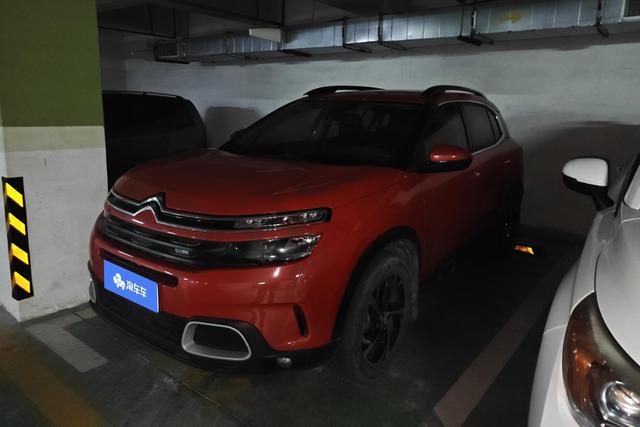 Citroen C5 Aircross 2017 года выпуска
