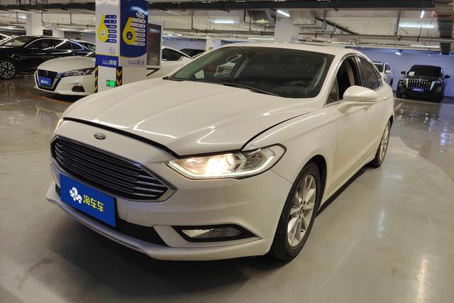 Ford Mondeo 2017 года выпуска