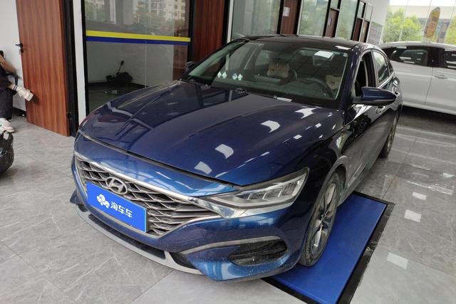 Hyundai Elantra 2019 года выпуска