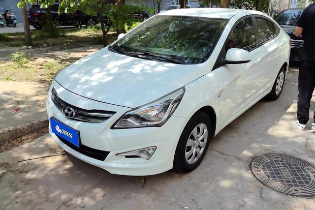 Hyundai Verna 2014 года выпуска
