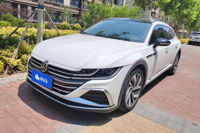 Volkswagen Passat CC 2021 года выпуска