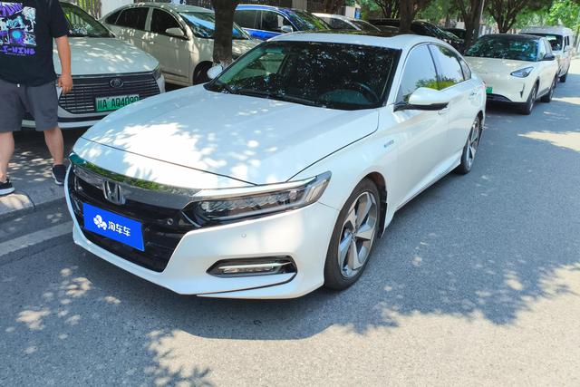 Honda Accord 2018 года выпуска