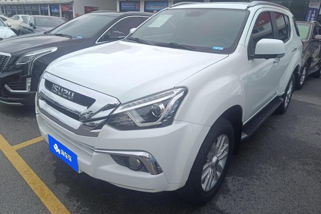 Isuzu MU-X 2018 года выпуска
