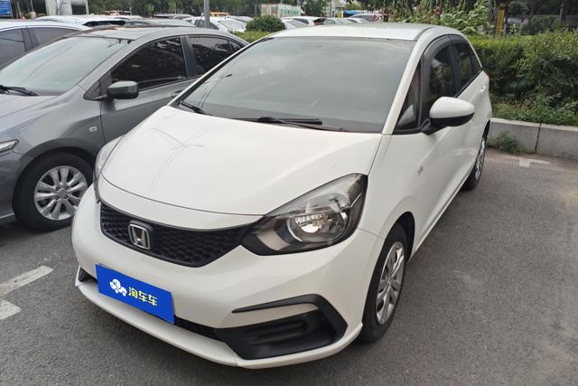 Honda Fit 2021 года выпуска