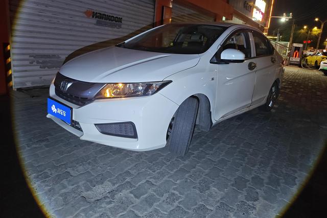 Honda City 2017 года выпуска