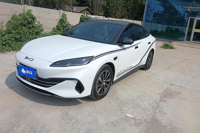 BYD Seal 2024 года выпуска