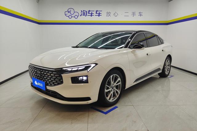 Ford Mondeo 2022 года выпуска