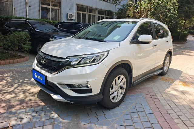 Honda CR-V 2015 года выпуска
