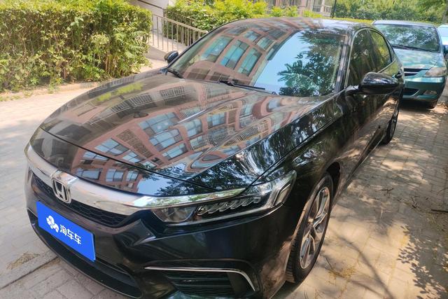 Honda Inspire 2019 года выпуска
