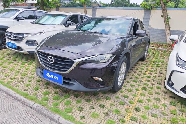 Mazda CX-4 2018 года выпуска