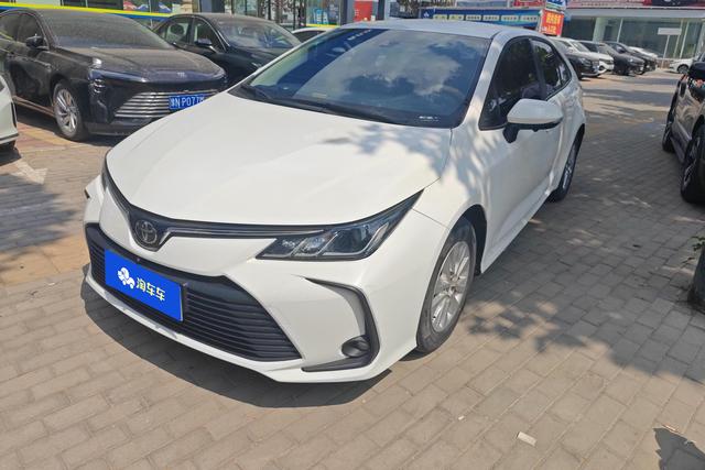 Toyota Corolla Cross 2019 года выпуска