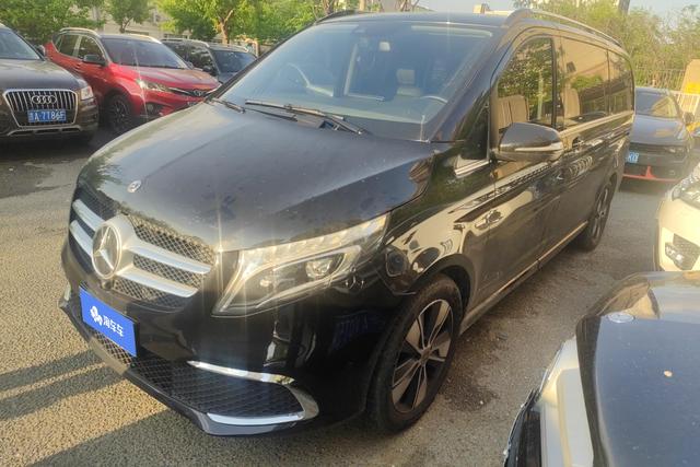 Mercedes-Benz V-klasse 2021 года выпуска