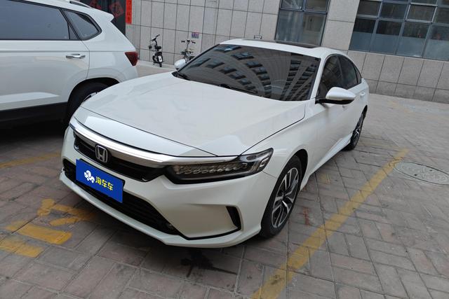 Honda Inspire 2022 года выпуска