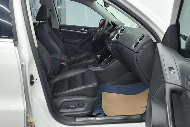 Volkswagen Tuguan 2016 — фото 10